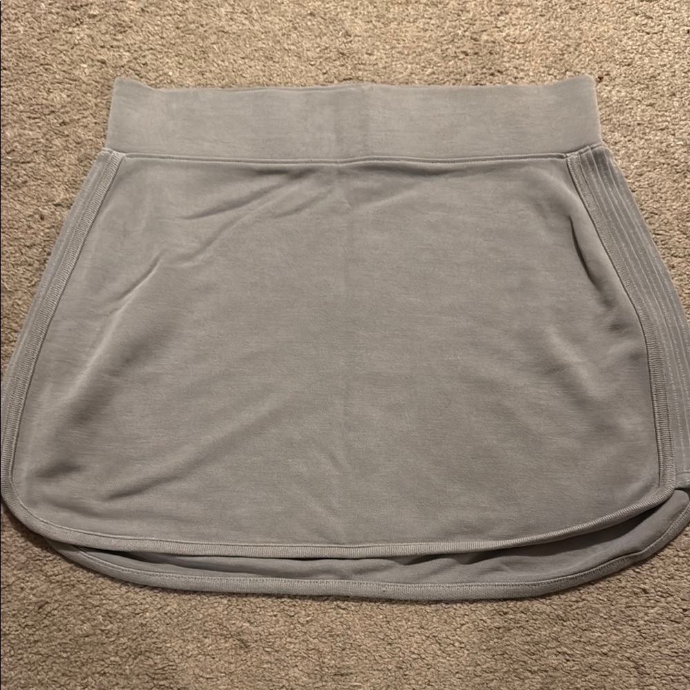 Athleta Gray Serenity Skirt